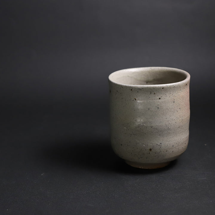 三藤るい 作 唐津湯呑 – ギャラリー一番館オンラインショップ