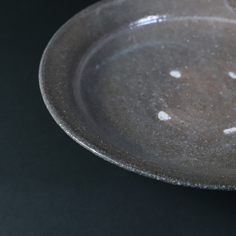 Karatsu plate by Yoshihisa Ishii