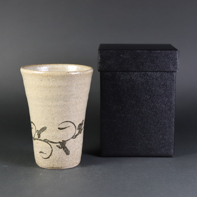 Chiharu Kumamoto picture Karatsu beer cup
