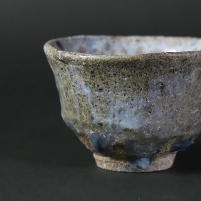 Madara Karatsu sake cup by Munehiko Maruta