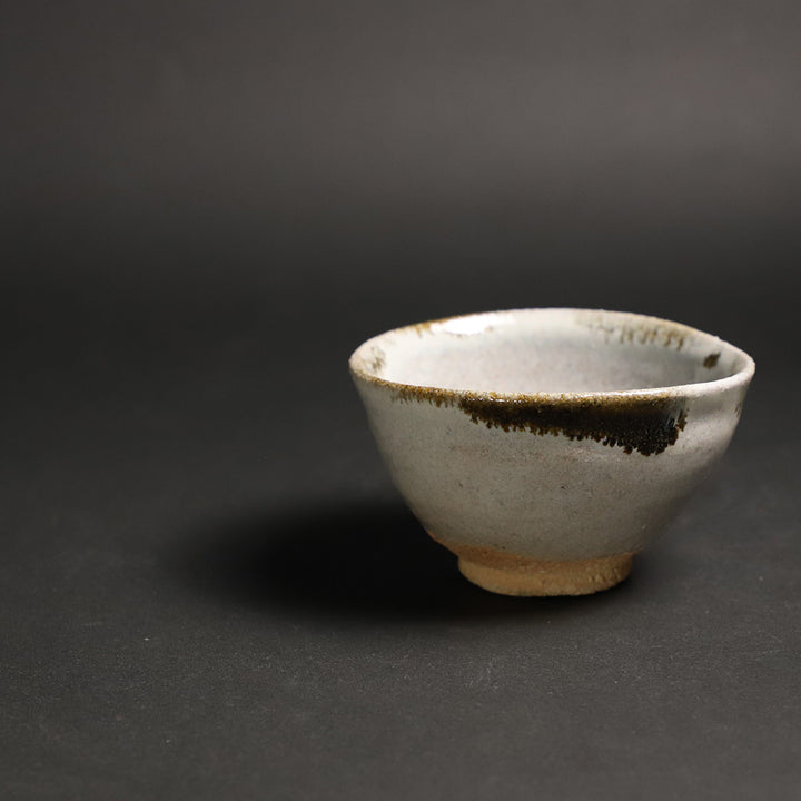 三藤るい 作 朝鮮唐津ぐい呑 – ギャラリー一番館オンラインショップ