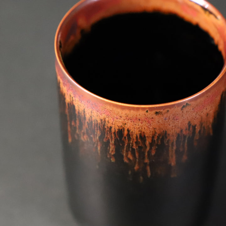 百田暁生 作 鉄釉カップ – ギャラリー一番館オンラインショップ