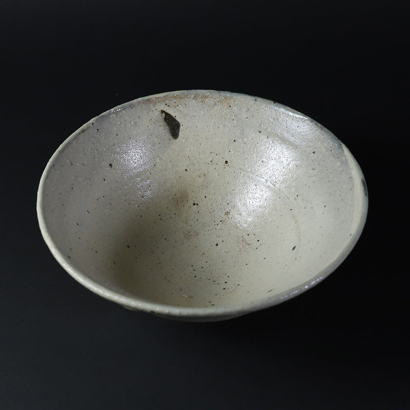 Kobiki tea bowl by Yoshihisa Ishii