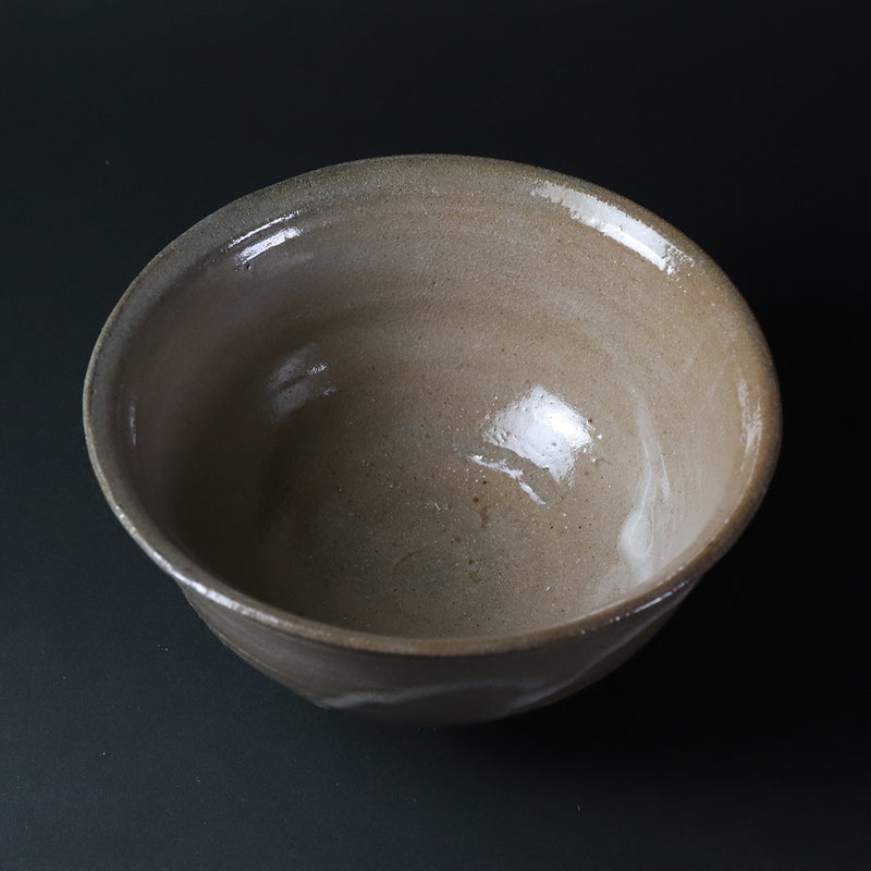 Karatsu tea bowl by Yoshihisa Ishii