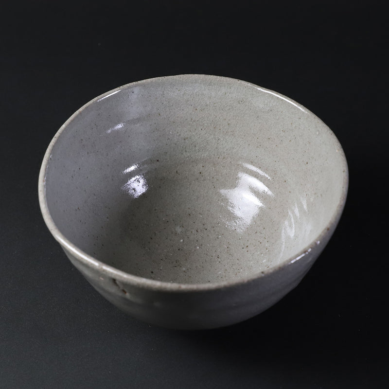 Karatsu tea bowl by Yoshihisa Ishii