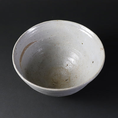 Karatsu tea bowl by Yoshihisa Ishii