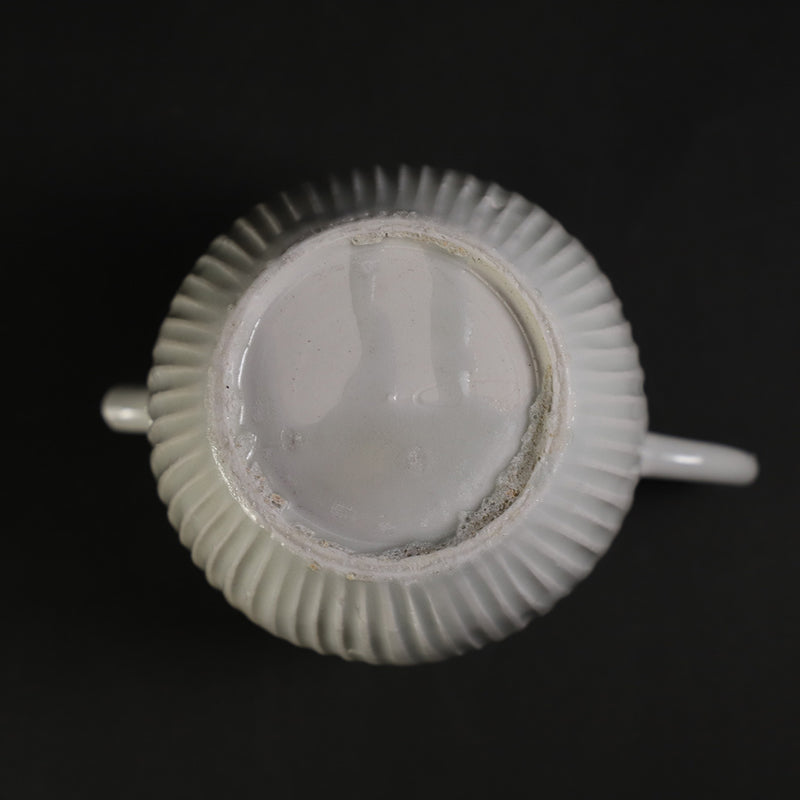 White porcelain tea by Masahiro Takehana
