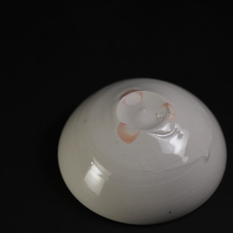 White porcelain sake cup by Takashi Nakazato