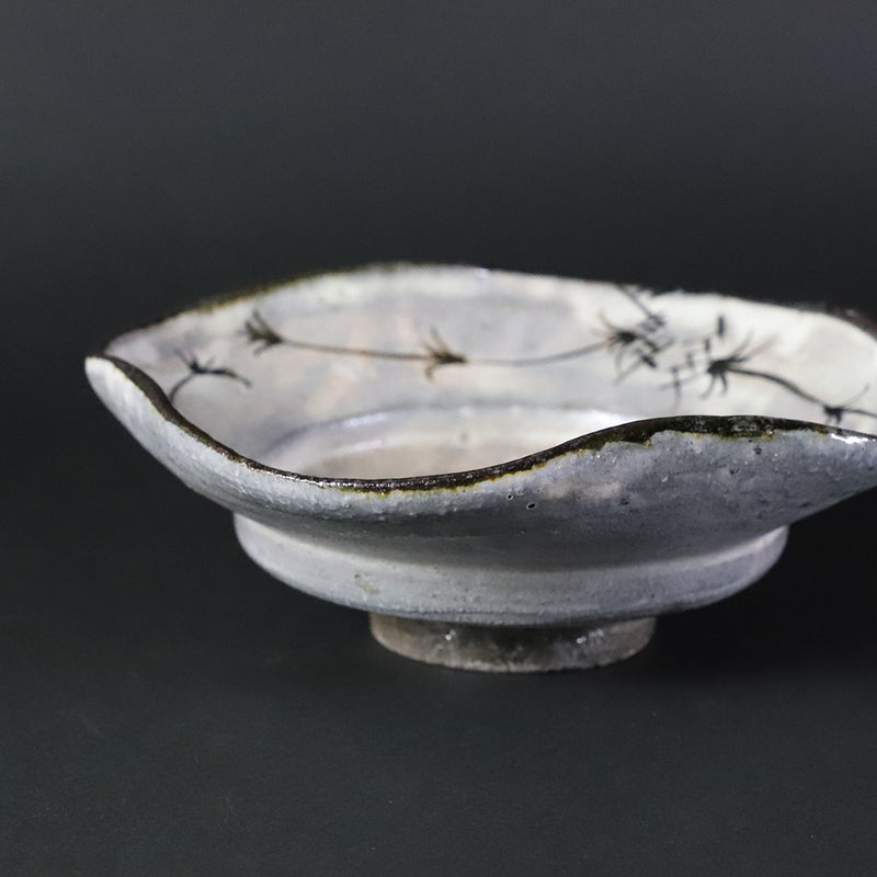 By Munehiko Maruta Kobiki Karatsu with four directions