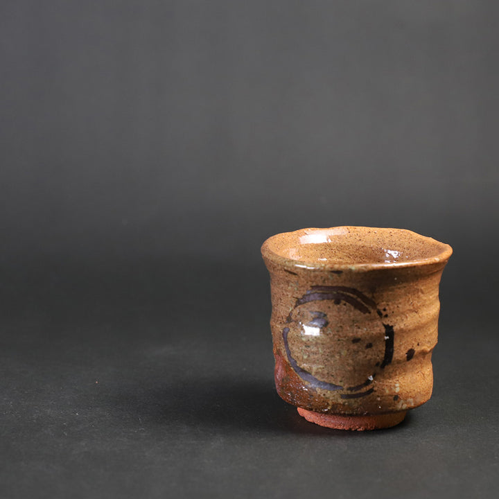岡本作礼　唐津焼　ぐい呑 岡本作礼 作 絵唐津ぐい呑 – ギャラリー一番館オンラインショップ