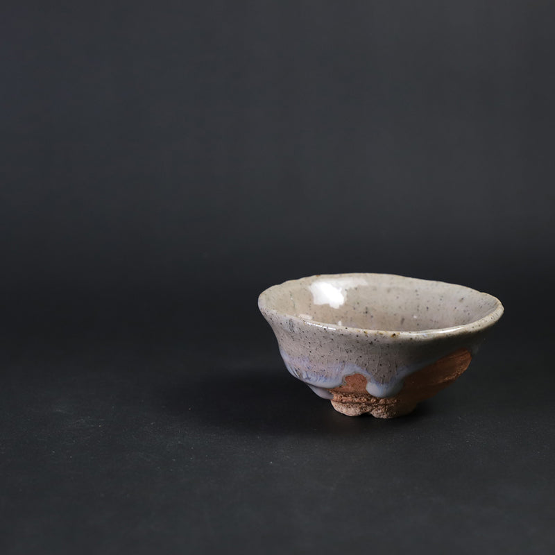 Karatsu Yamase sake cup by Sakurei Okamoto