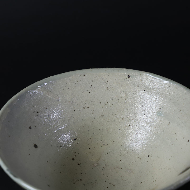 Kobiki tea bowl by Yoshihisa Ishii