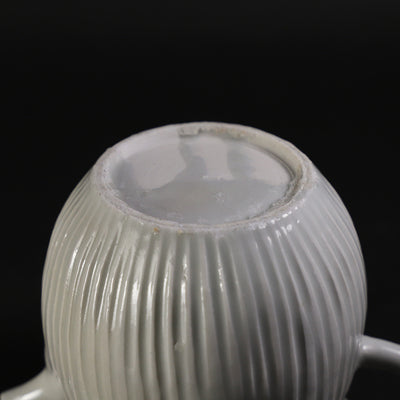White porcelain tea by Masahiro Takehana
