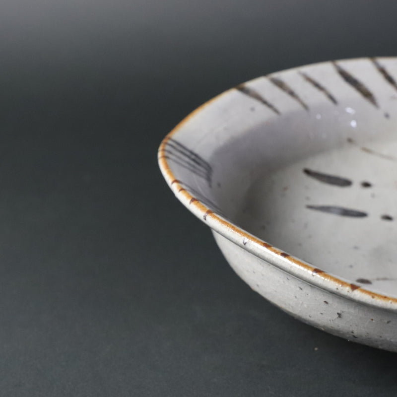 十四代中里太郎右衛門　作　絵唐津草花文鉢