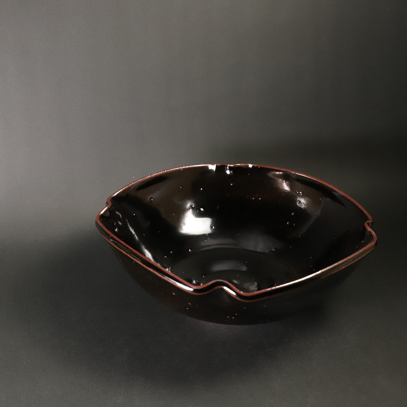 Taki Nakazato Iron glaze square bowl